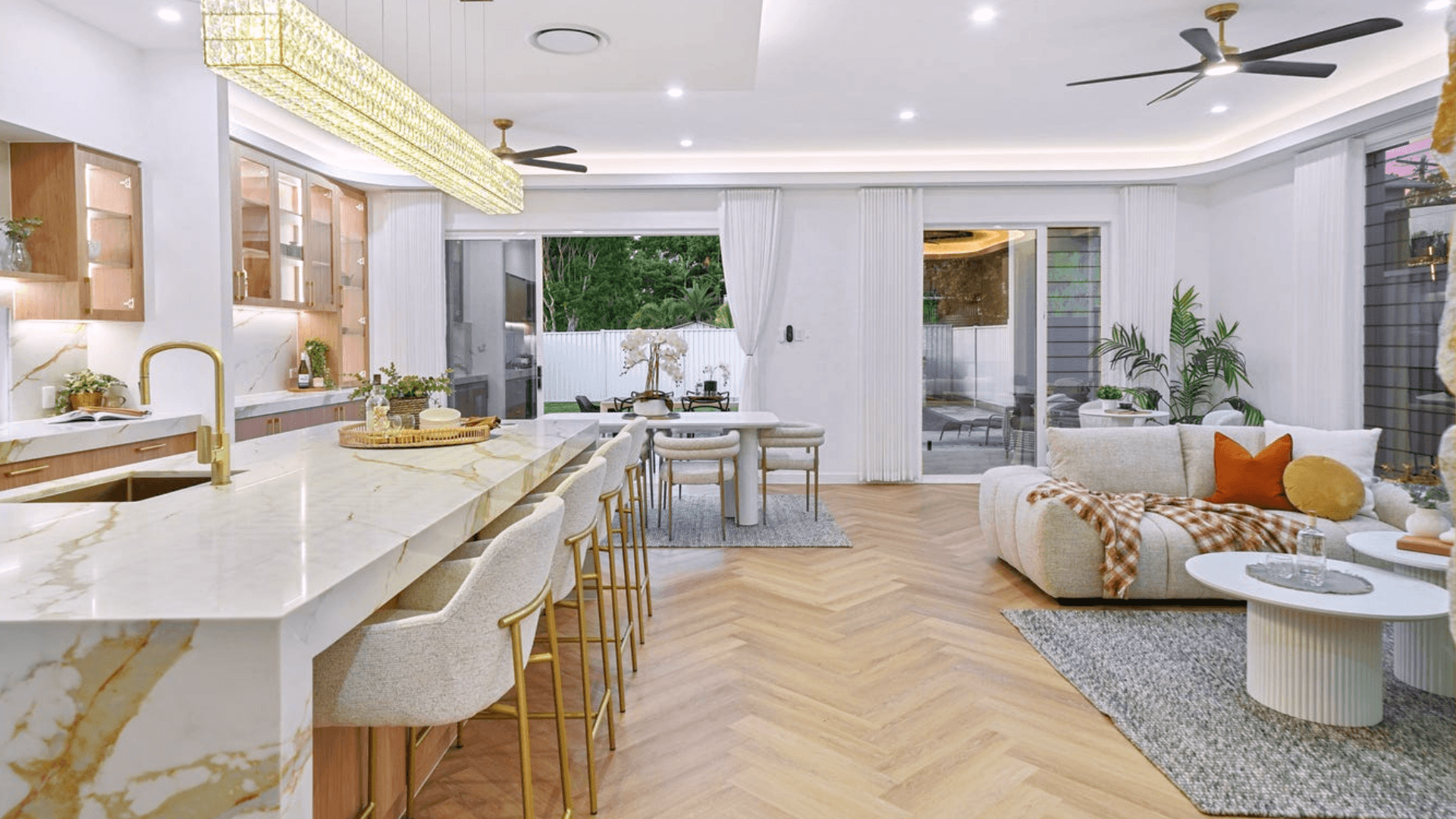 Open Kitchen